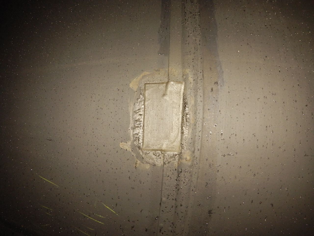 Coating blister on a vertical shell joint